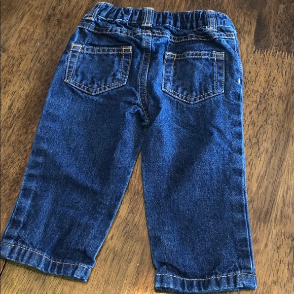 Carter’s jeans. Perfect condition 9 months. - Picture 2 of 3